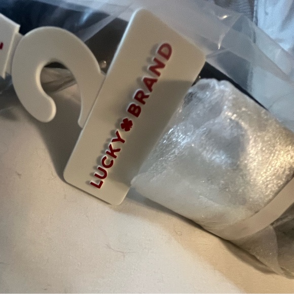 NWT Lucky Brand Brown Genuine Leather Women's Stud Western Belt Size L - Picture 9 of 9